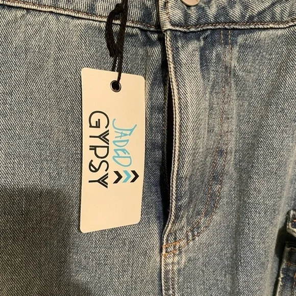 Jaded gypsy jewel distressed denim light wash skirt - Picture 4 of 13